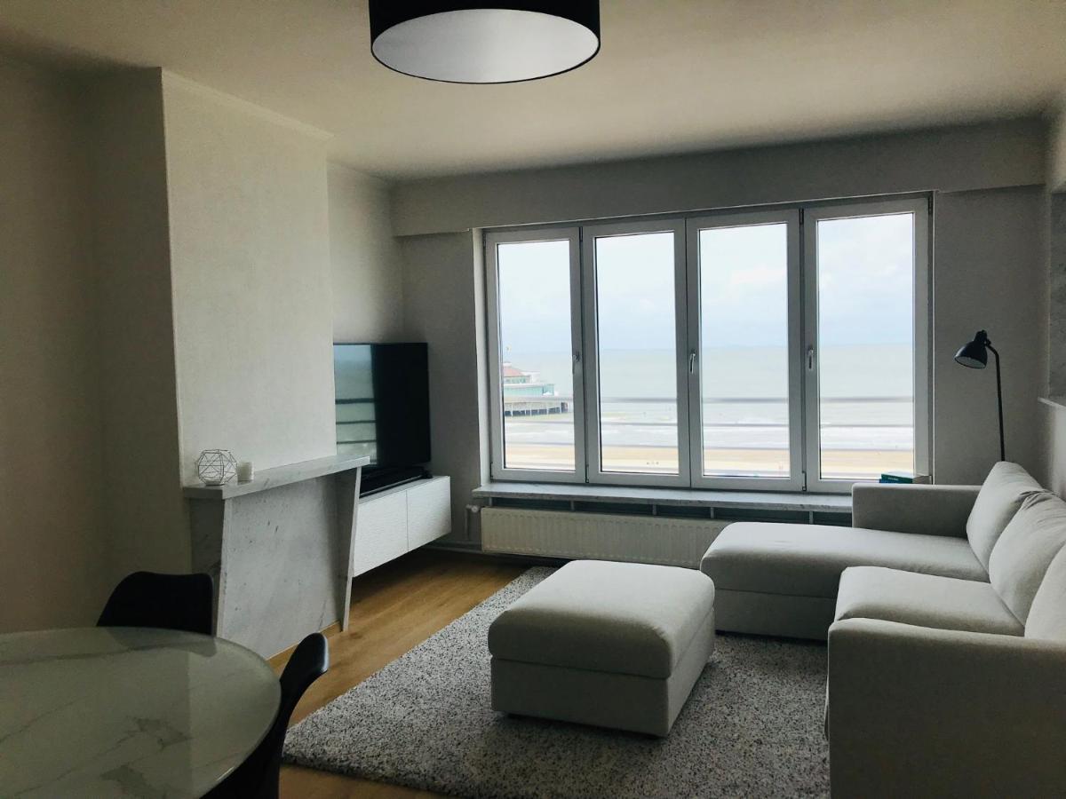 Ruim Appartement Met Zeezicht Blankenberge Kültér fotó